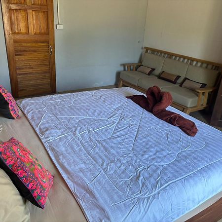 Tonmai Suites Ko Lanta Eksteriør bilde