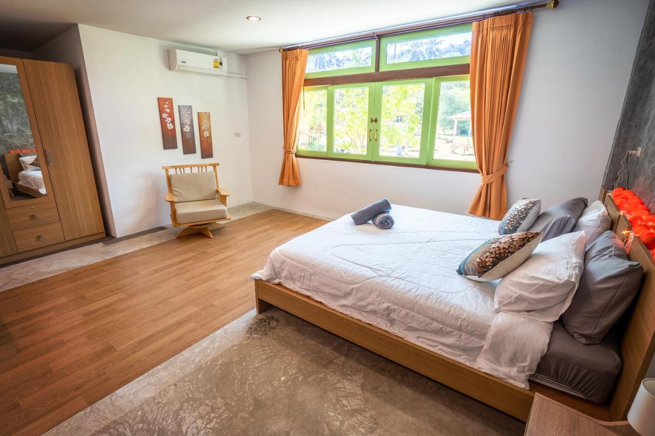 Tonmai Suites Ko Lanta Eksteriør bilde